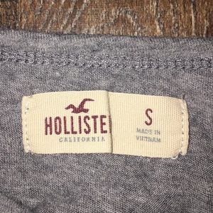 Hollister crop top with a pocket!
